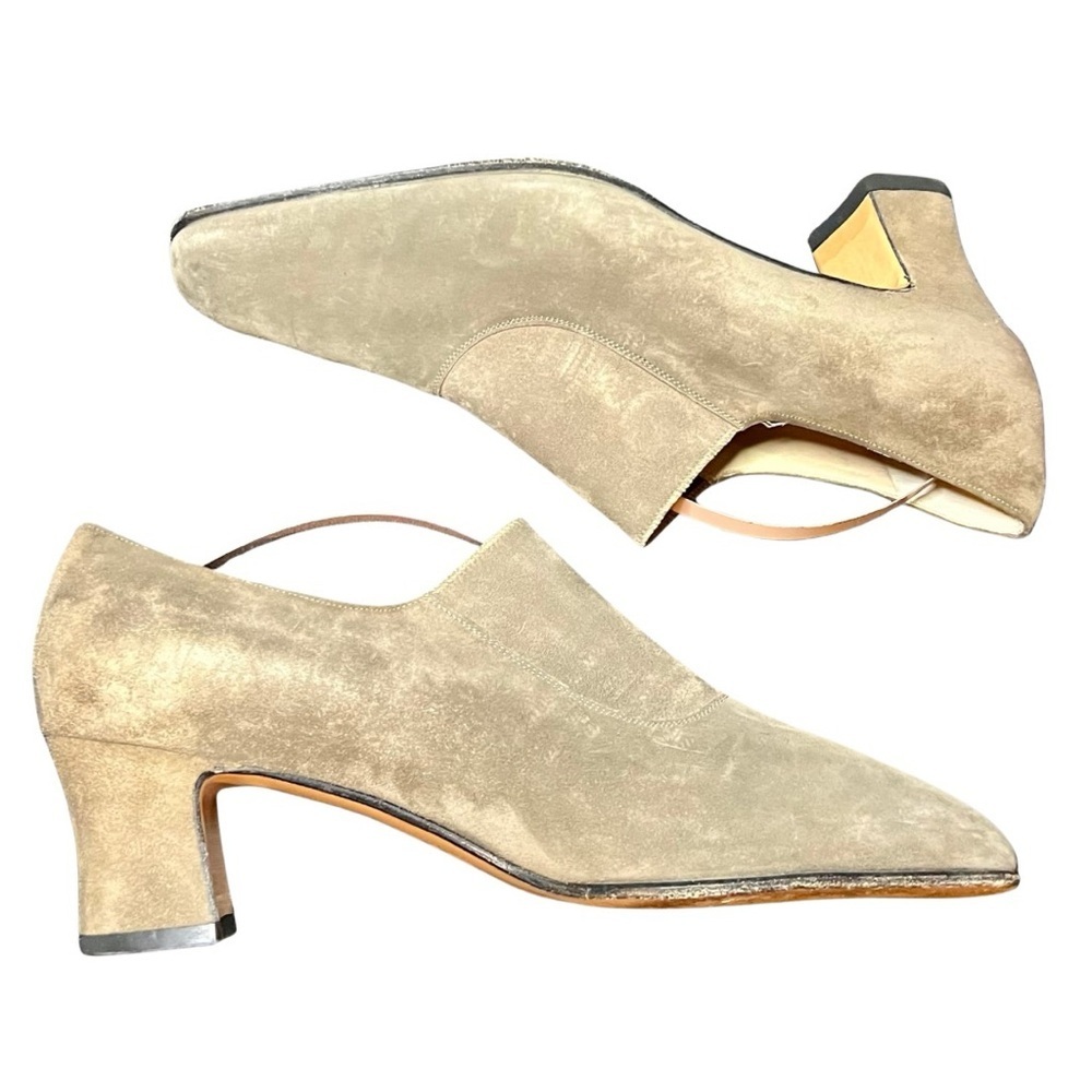 Salvatore Ferragamo Suede Heels (Size 8 AA)